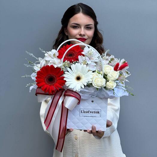Цветы в коробке