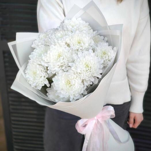 Bouquet- compliment of white chrysanthemums
