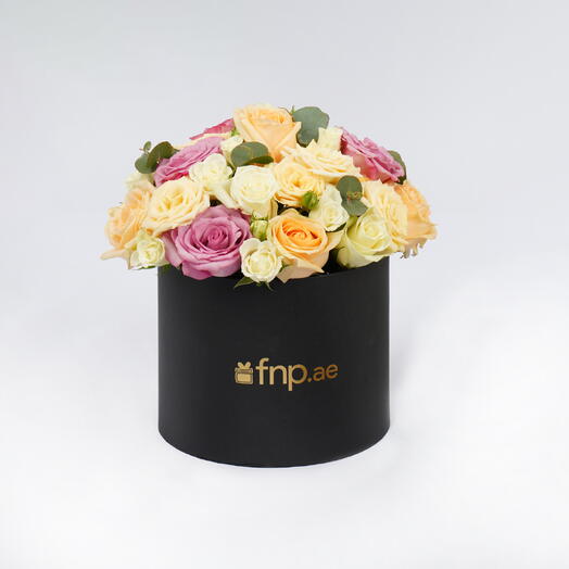 Mix Roses in Black Box