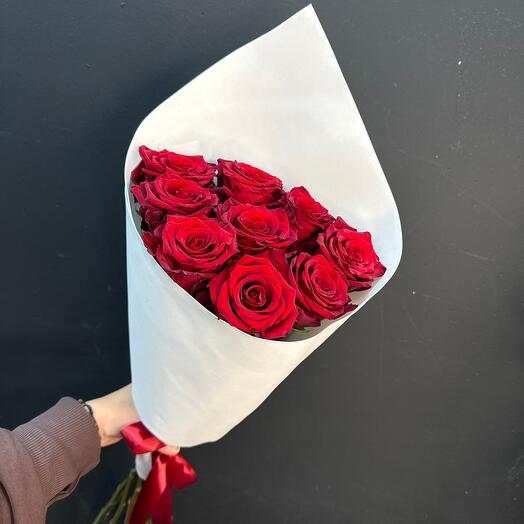 Букет из бордовых роз
