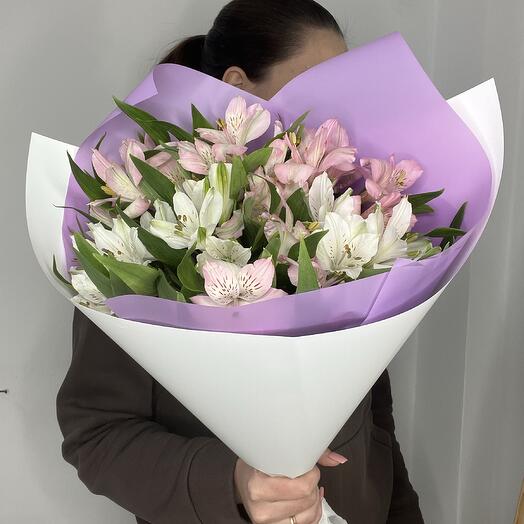 Букет из 7 нежных альстромерий🌸