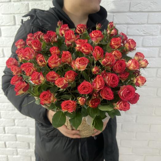 Корзина с цветами