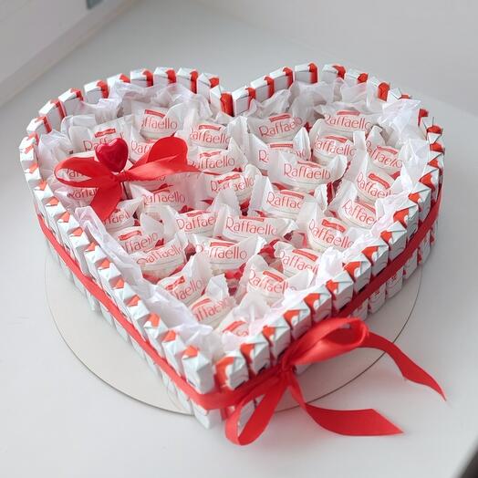 Сердце киндер с Рафаэлло