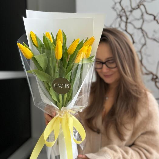 Моно букет из тюльпанов YELLOW (9шт)