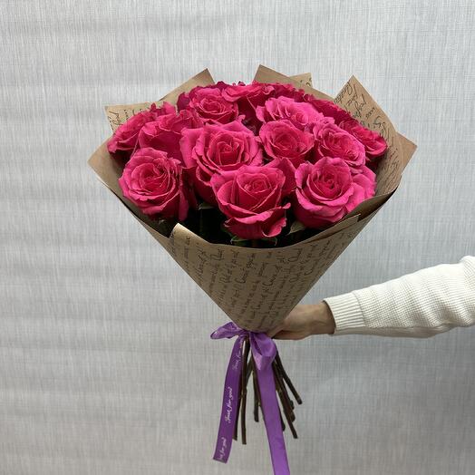 15 bright pink roses in craft paper