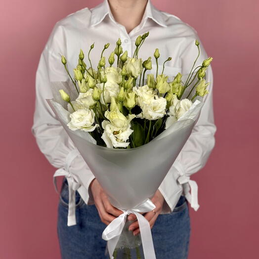 Нежный букет из 7 эустом