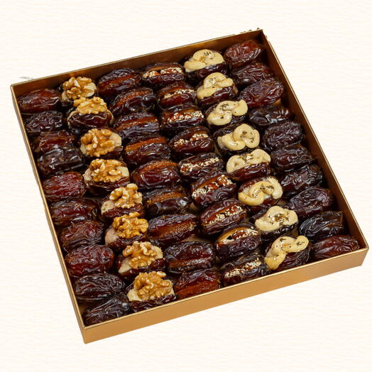 VIP box - 50 pcs of lassic collection stuffed dates