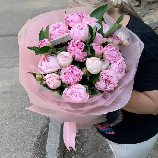 Королевские пионы
