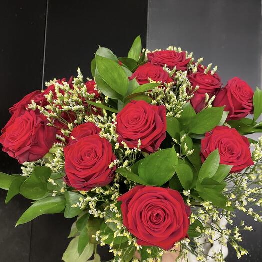 20 Red Roses 🌹