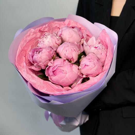 St bouquet 72 из 7 пионов Sara Bernard