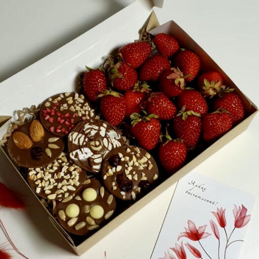 Клубника с молочным шоколадом Летний хит