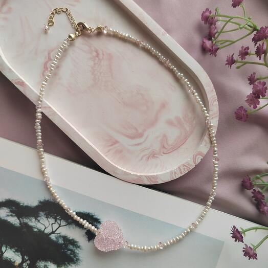 Ожерелье из натурального жемчуга с сахарным сердцем