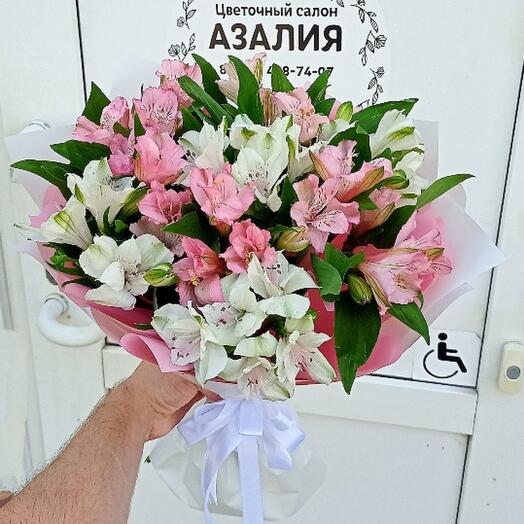Светлая альстромерия Микс 9шт