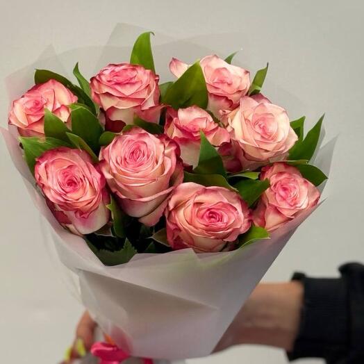 Букет из 9 розовых роз