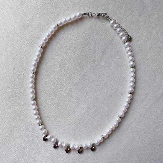 Жемчужный чокер с подвесками