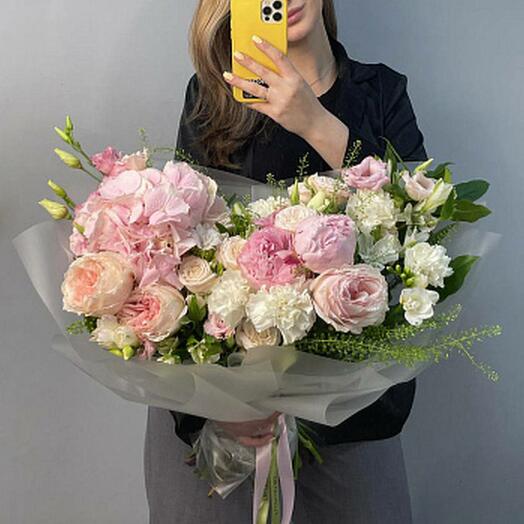 Сборный букет Pink Garden L