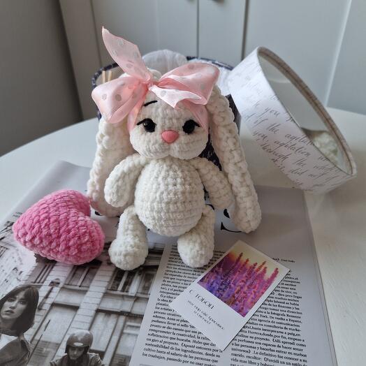 Зайка и сердце из плюшевой пряжи «для самой нежной💞»