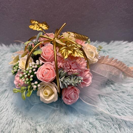 Золотая тыковка из мыльных роз, интерьерный букет из мыла