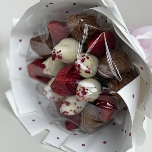 Букет из клубники в шоколаде Горох