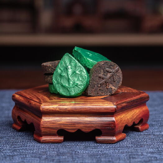Китайский подарочный чай Шу пуэр "Листик" Art of Tea, 10 шт
