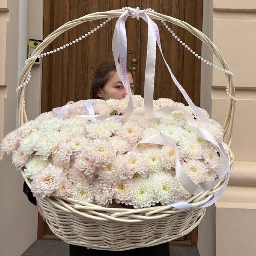 Роскошная корзина с хризантемой алтай