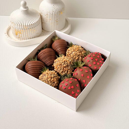 Клубника в шоколаде 9 ягод 🍓