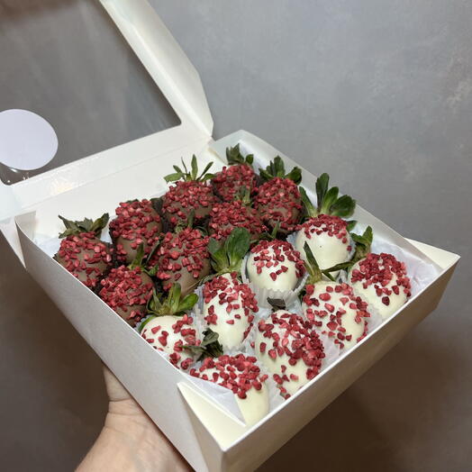 Клубника в шоколаде "для тебя"