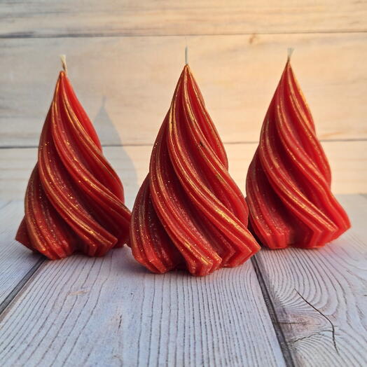 Свеча Елочка витая 3шт красная
