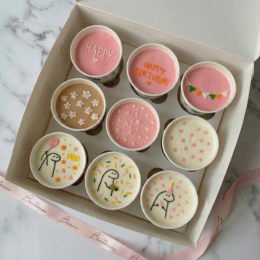Набор тортов в стаканчике cake to go 9 шт на день рождения с человечками