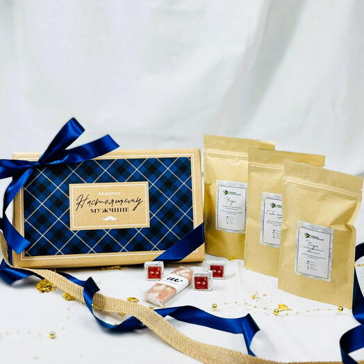 Подарочный набор мужской с элитными сортами чая и шоколадом " Мужчине в подарок"