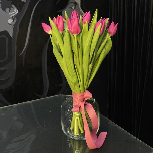 Малиновые тюльпаны 15шт