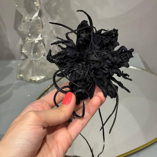 Брошь из кожи «PEONIA -  NERO S»