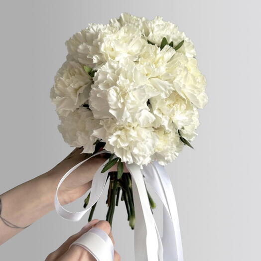 Букет невесты 💍💕 белые диантусы и эвкалипт
