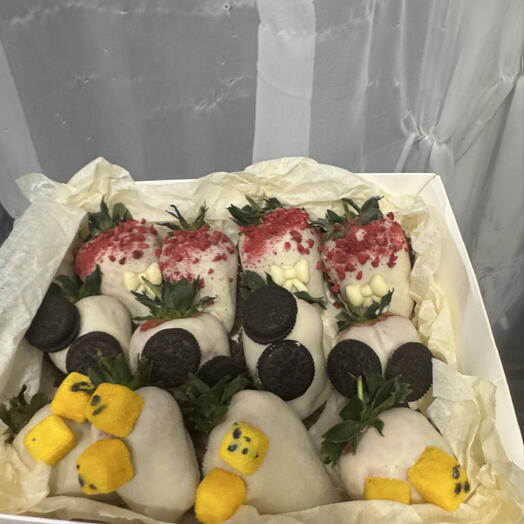 Клубника в белом шоколаде