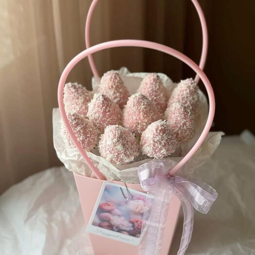 Сумочка клубники в шоколаде
