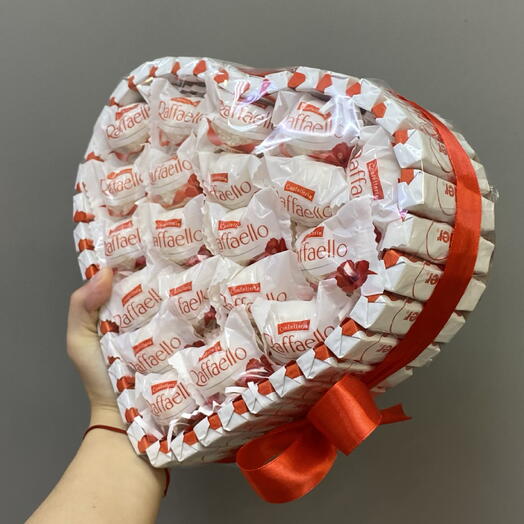 Сердце из киндеров