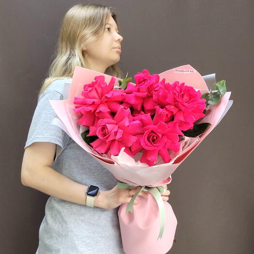 Букет из французских роз и эвкалипта 469
