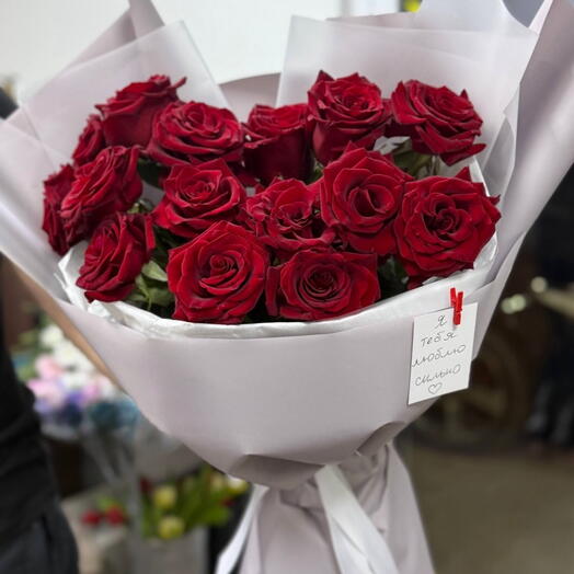 Шикарный букет из роз❣️