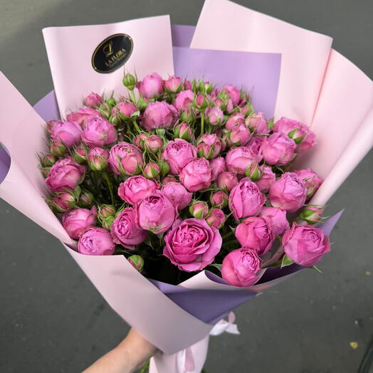 Peony Spray Roses