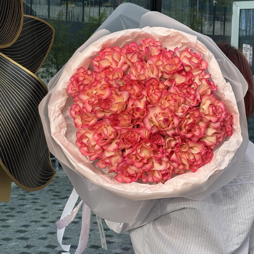 Монобукет из ароматных французских роз