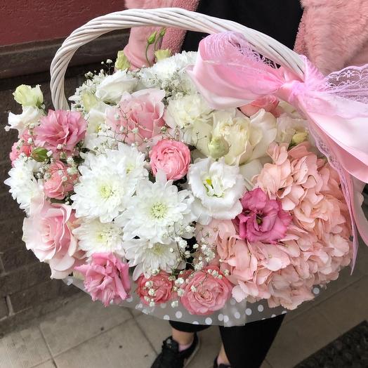 Шикарная корзина с цветами🌸💕