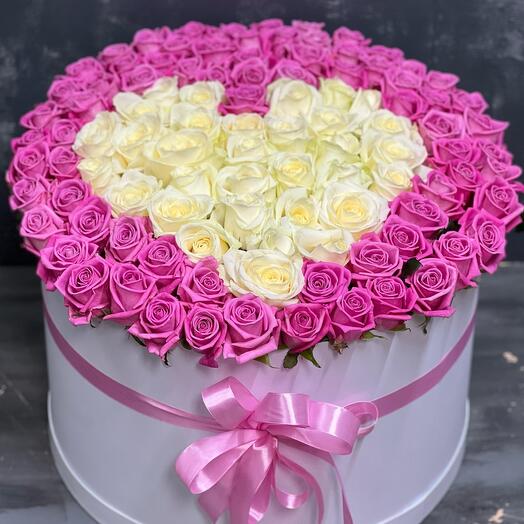 101 rosas en forma de corazón