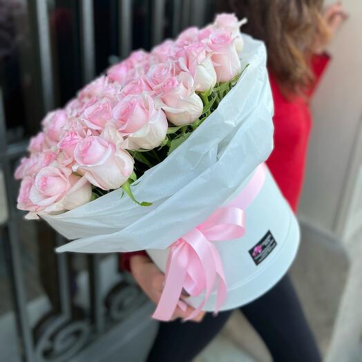Pink roses box 55