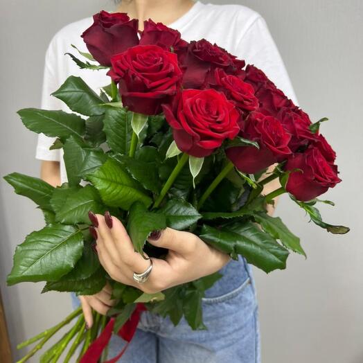 Bouquet of 15 roses