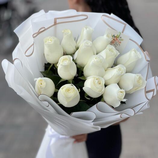 Rosas blancas 60 cm