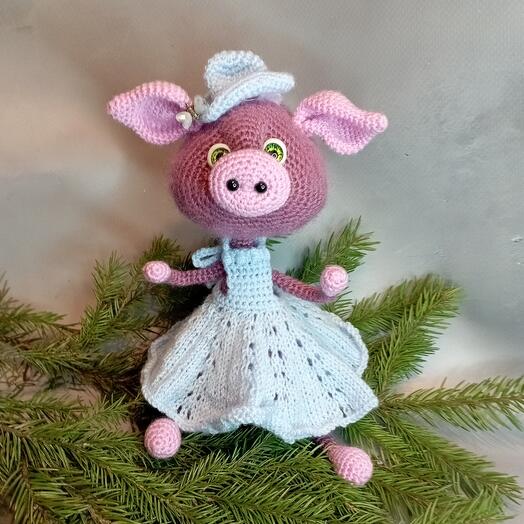Handmade piglet