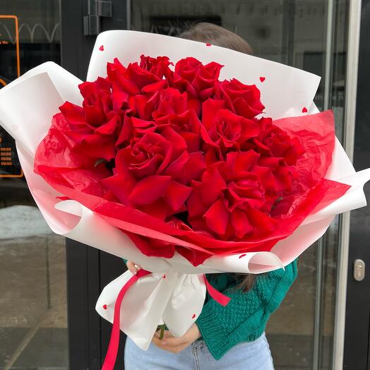 19 Красных Роз️ 🌹 🌹 🌹