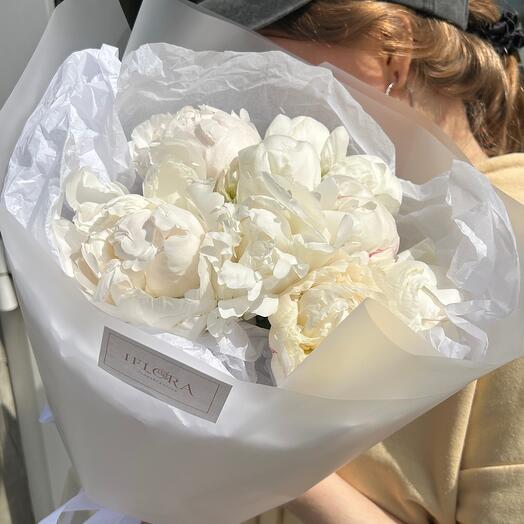 Peonías blancas