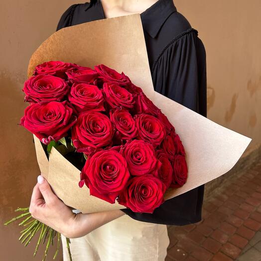 25 rosas rojas