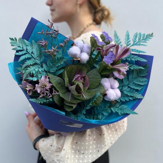 Букет «3х3» (брасика, хлопок, альстромерия, статица и лимониум)